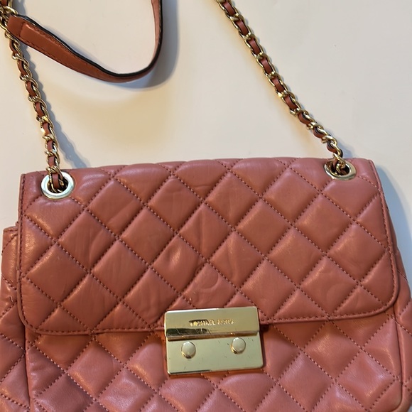 Michael Kors Sloan Quilted Mauve Bag - Picture 4 of 15